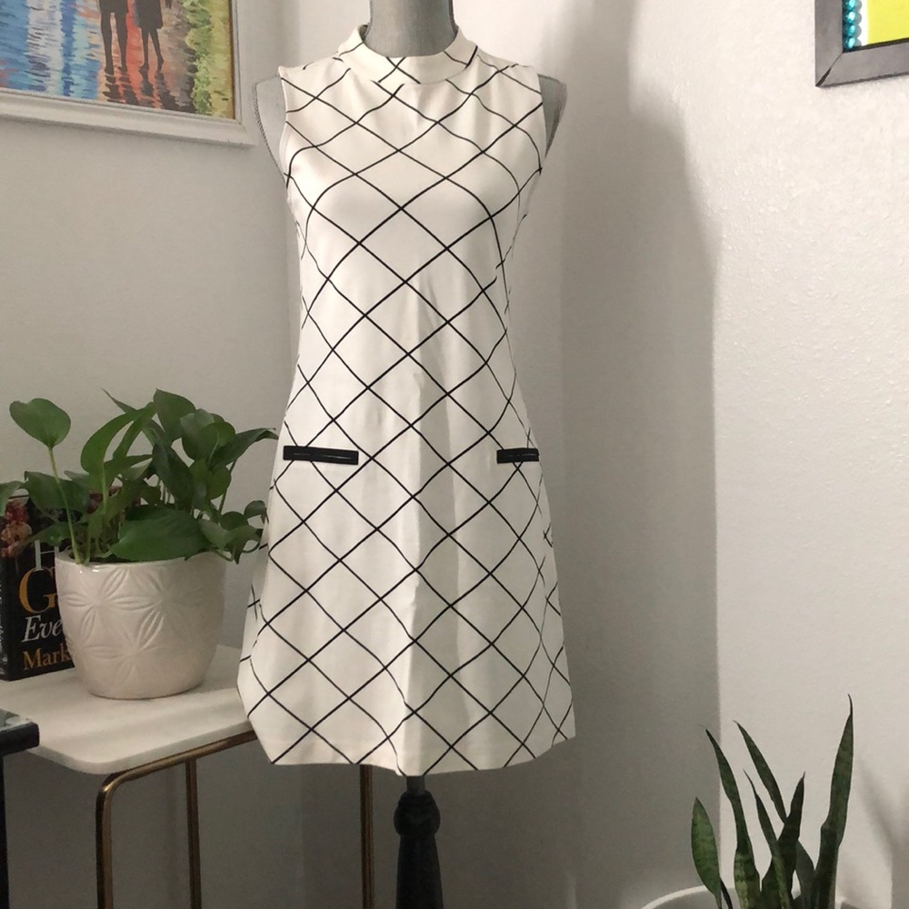 Sanctuary white and Black Dress